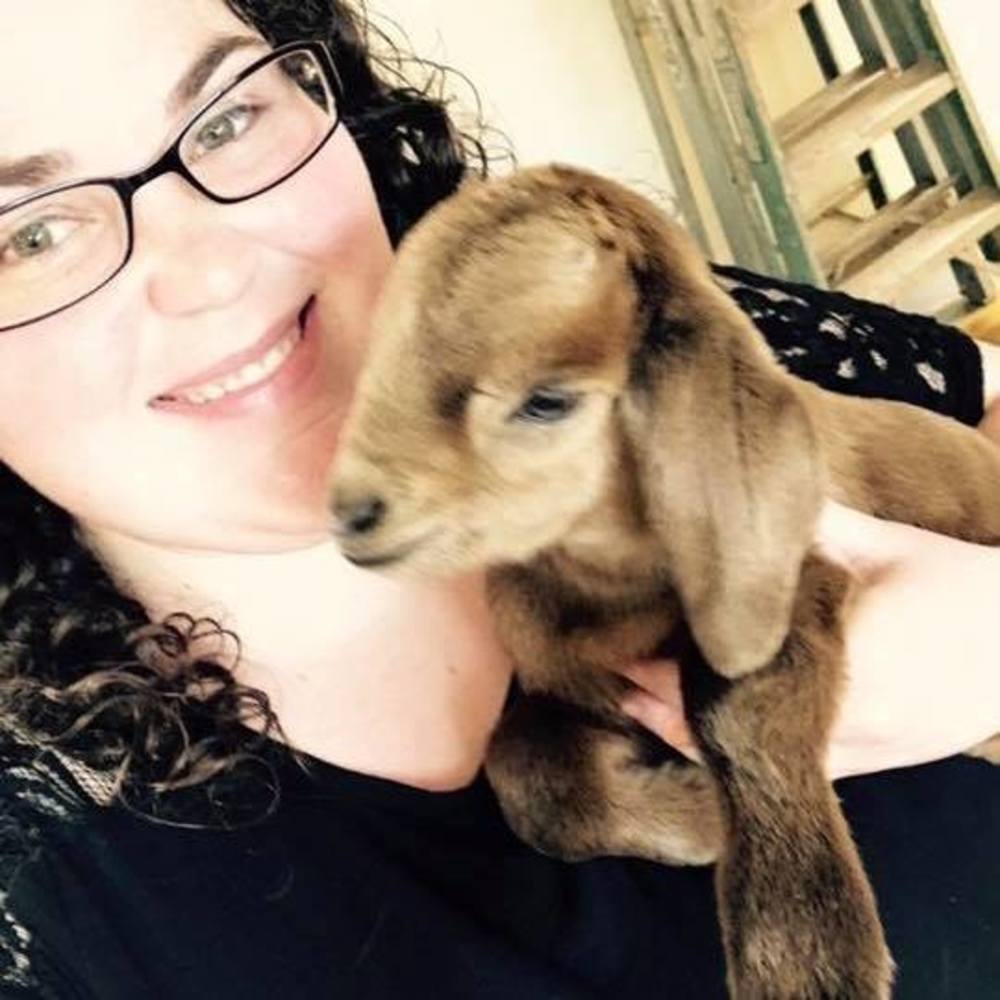 Meet your Posher, Nikki